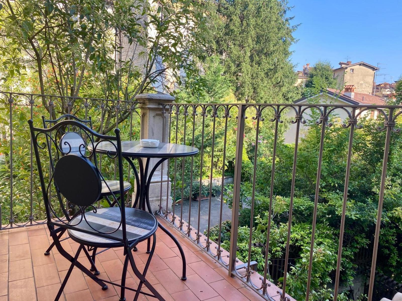 La Casa Di Mat Charme&Relax Apartment Бергамо Екстериор снимка